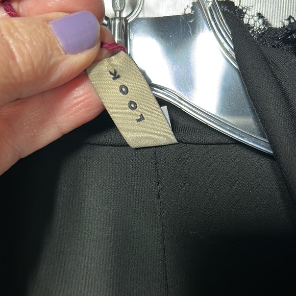 Look gold label size XS long sleeve black overlay boutique wear. NWT - Picture 15 of 15